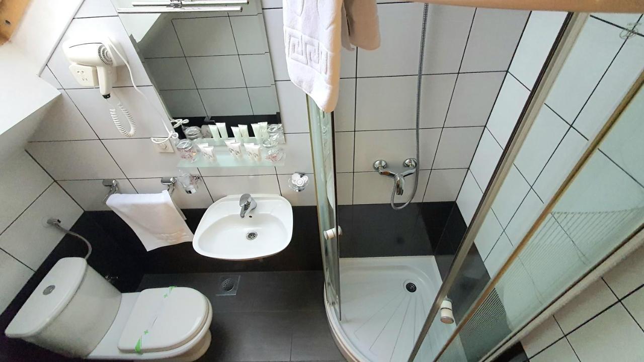 Deluxe Nortel Hotel Сараєво Екстер'єр фото