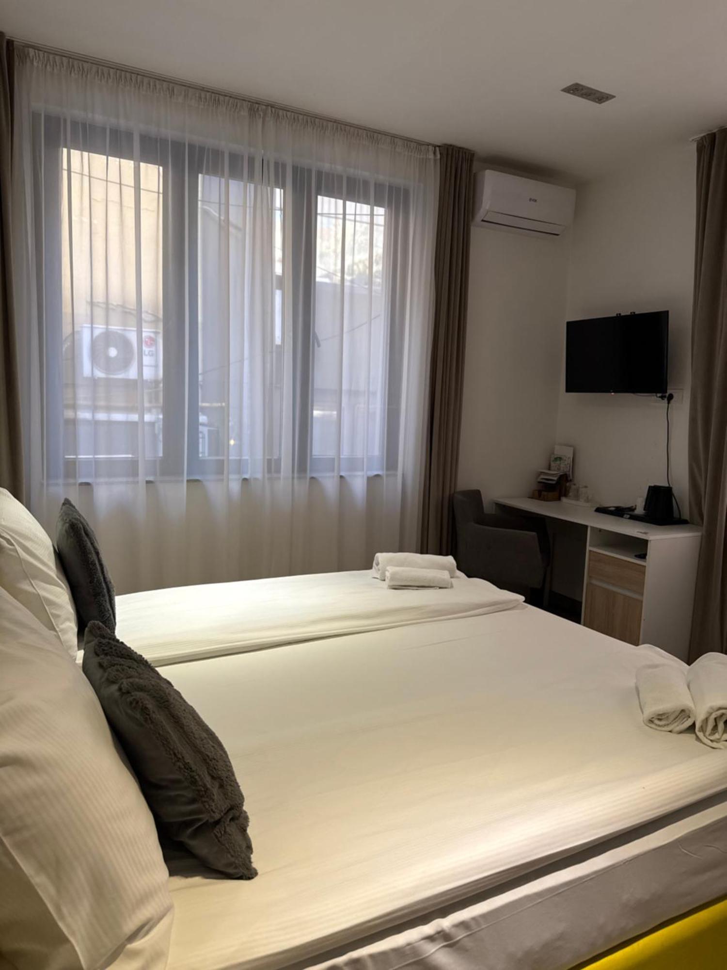 Deluxe Nortel Hotel Сараєво Екстер'єр фото