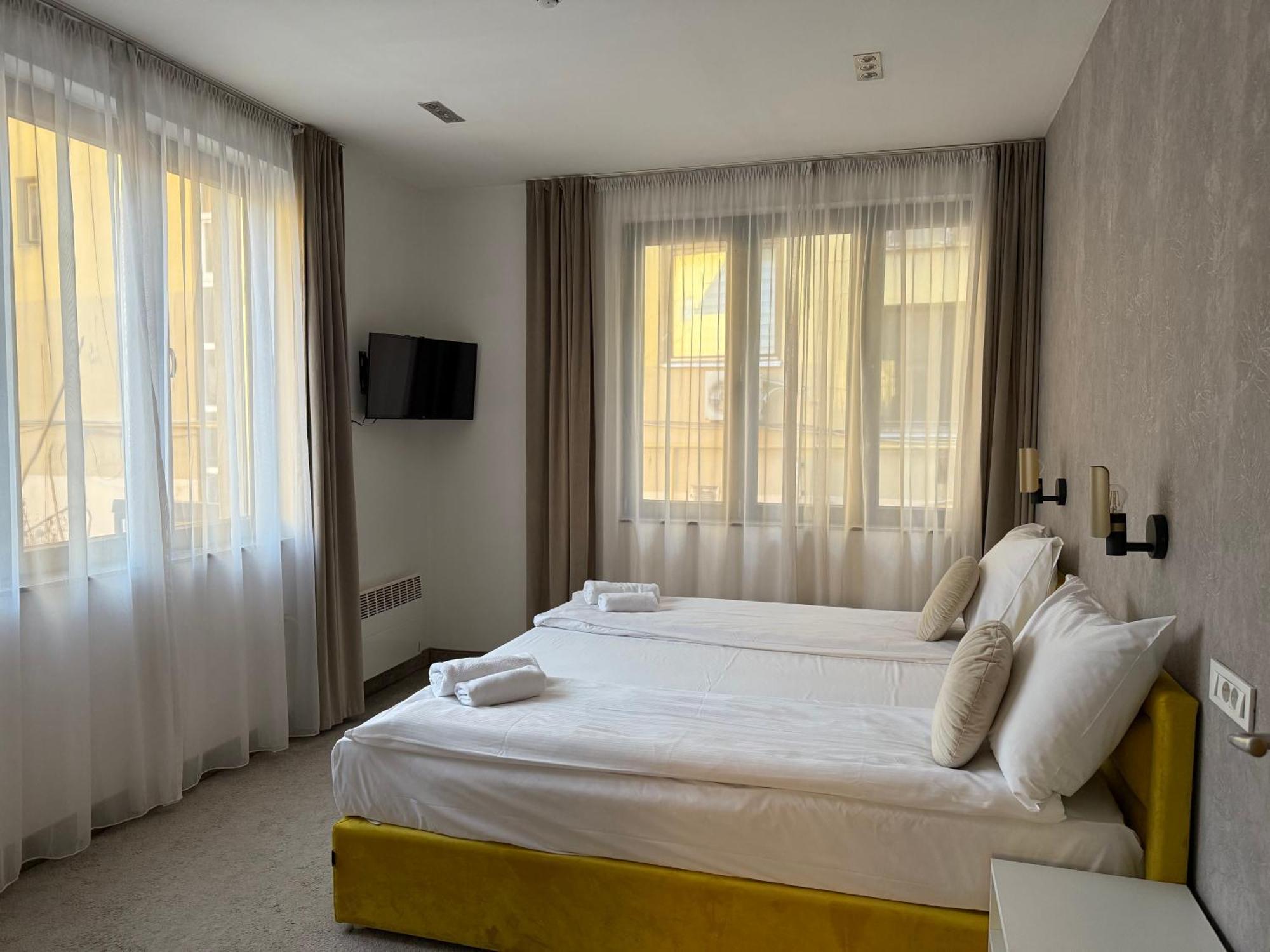 Deluxe Nortel Hotel Сараєво Екстер'єр фото
