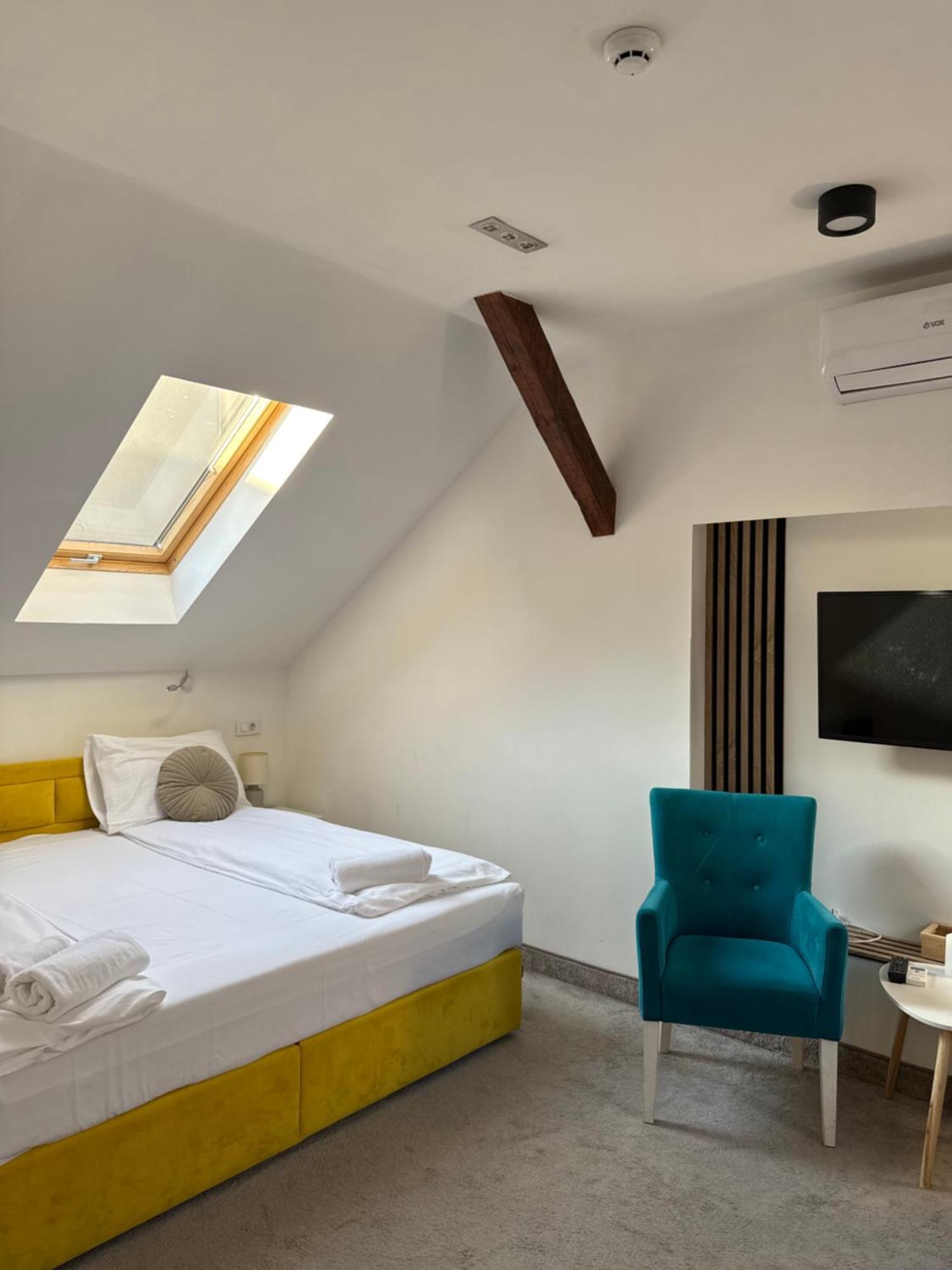 Deluxe Nortel Hotel Сараєво Екстер'єр фото
