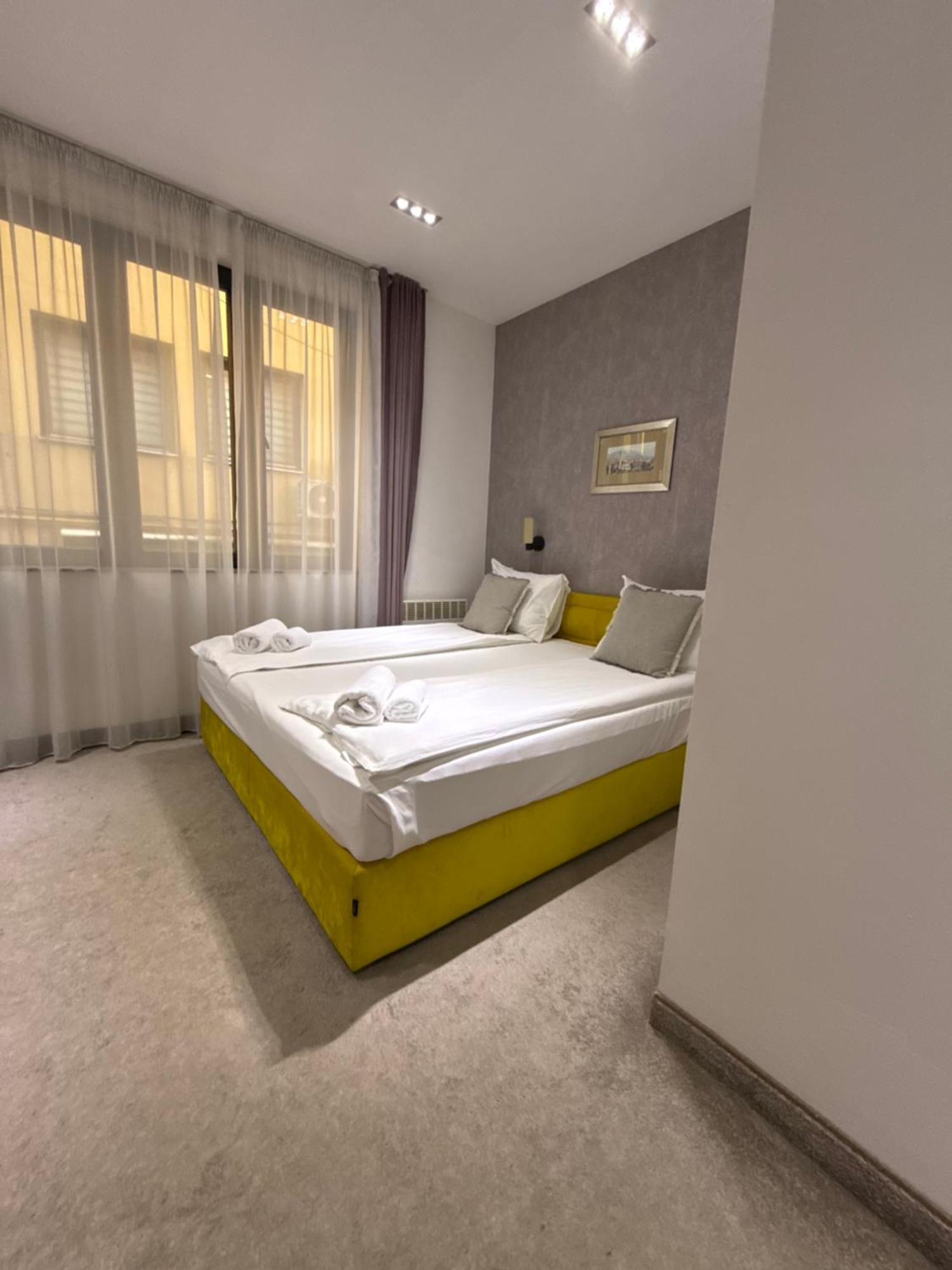 Deluxe Nortel Hotel Сараєво Екстер'єр фото